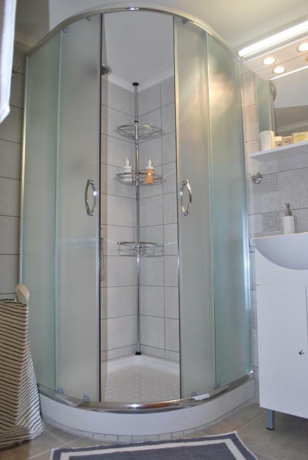 Cornelia Apartment Палеон-Цифликион Экстерьер фото