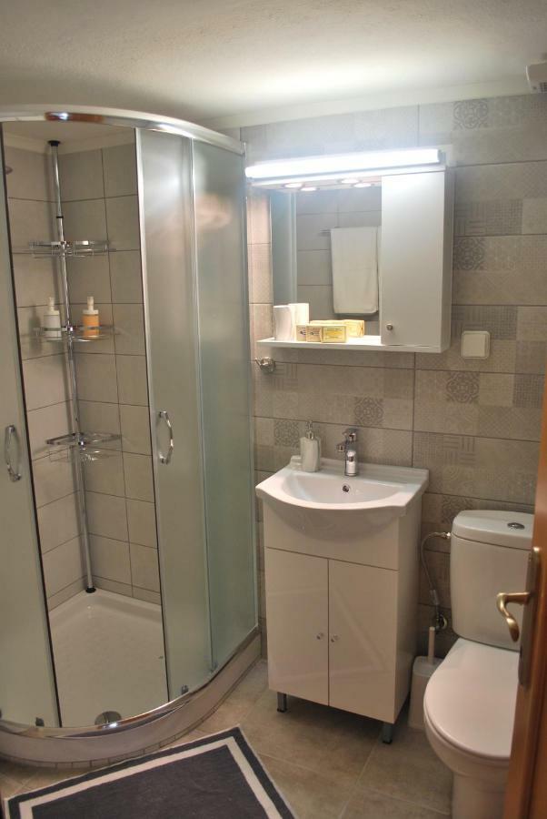 Cornelia Apartment Палеон-Цифликион Экстерьер фото