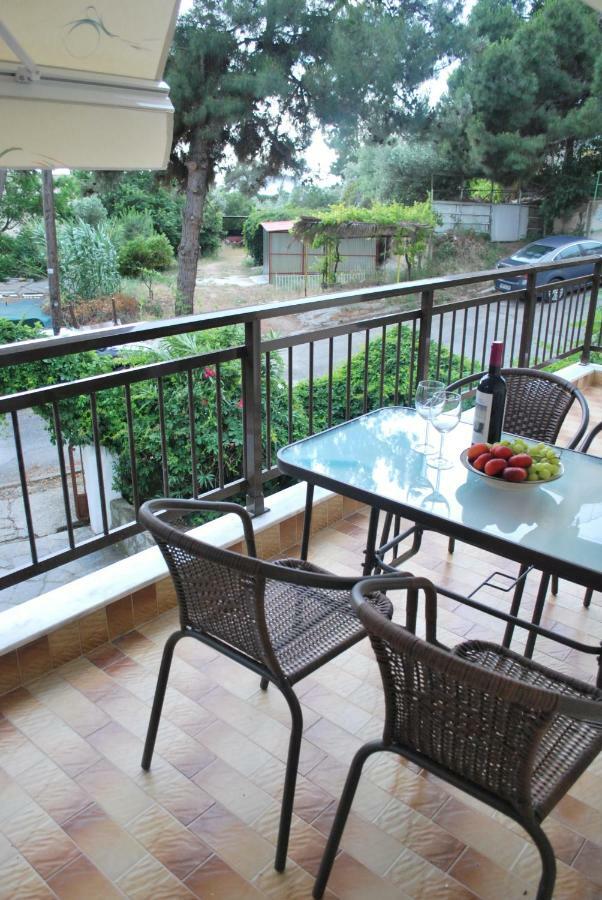 Cornelia Apartment Палеон-Цифликион Экстерьер фото